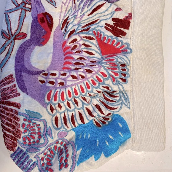 Gorgeous embroidered off white MOYNA clutch - Picture 2 of 5